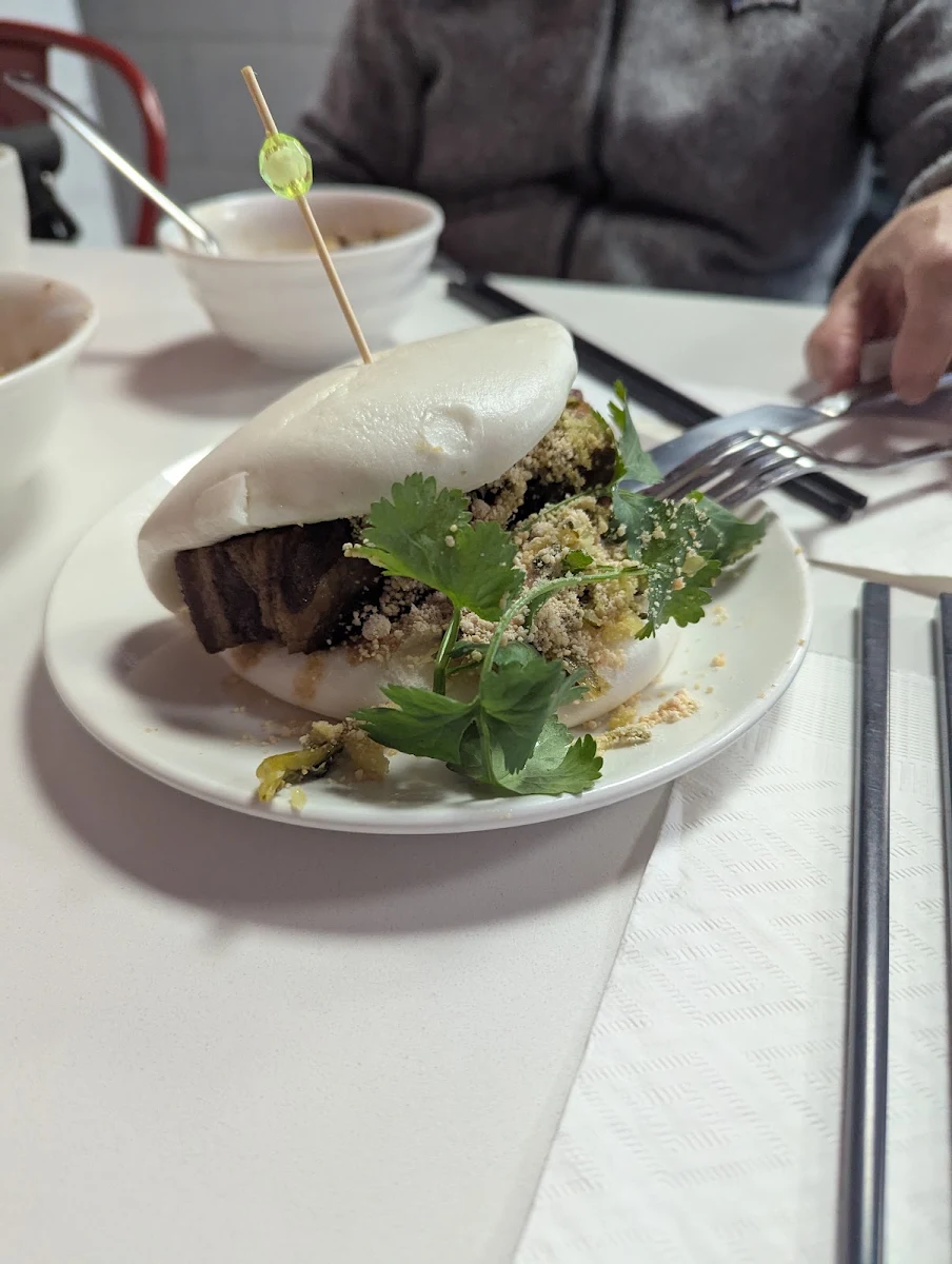 Gua Bao Braised Pork Belly Bao 刈包
